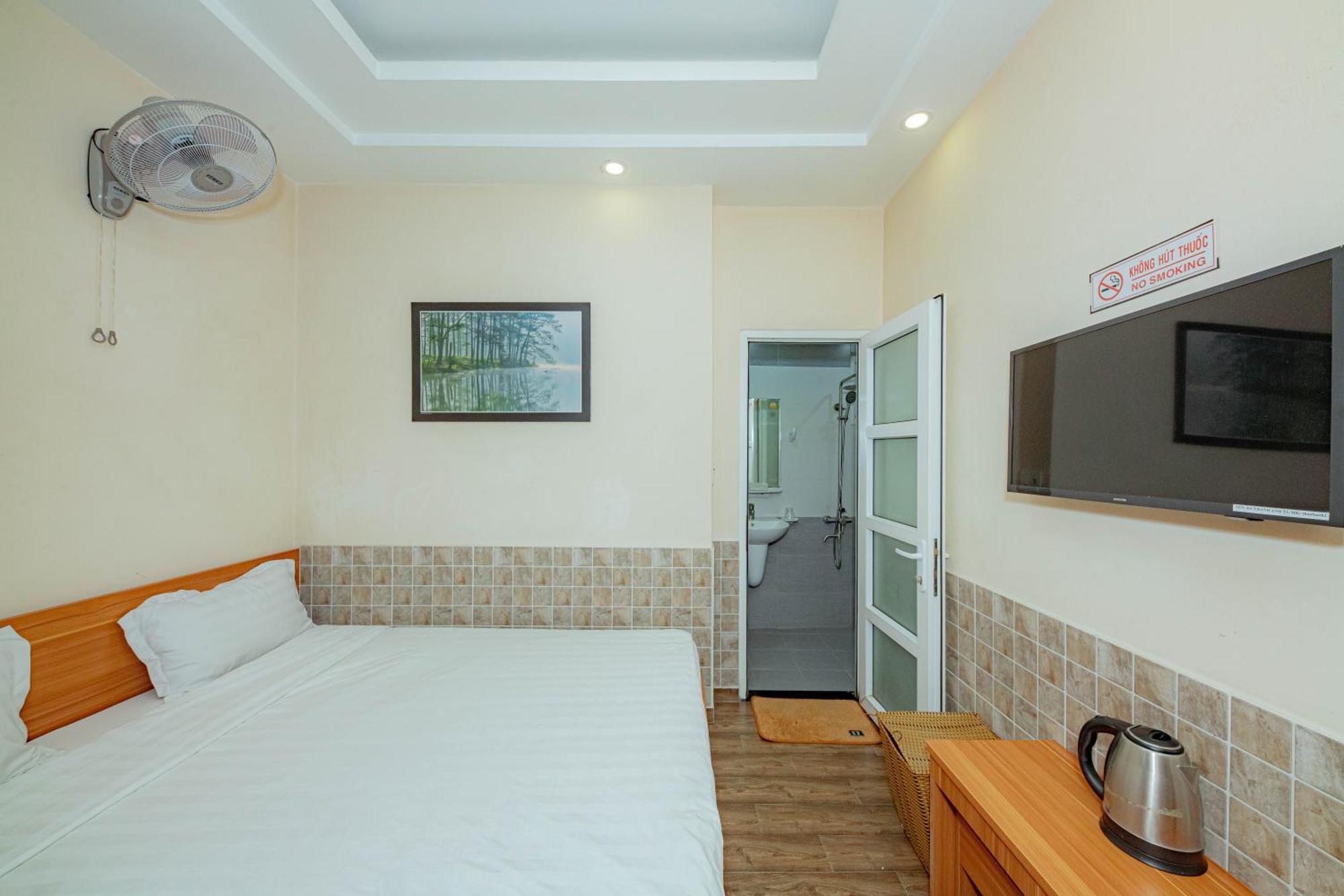 Thanh Anh 2 Hotel - Gan Cho Dem Da Lat Exterior photo