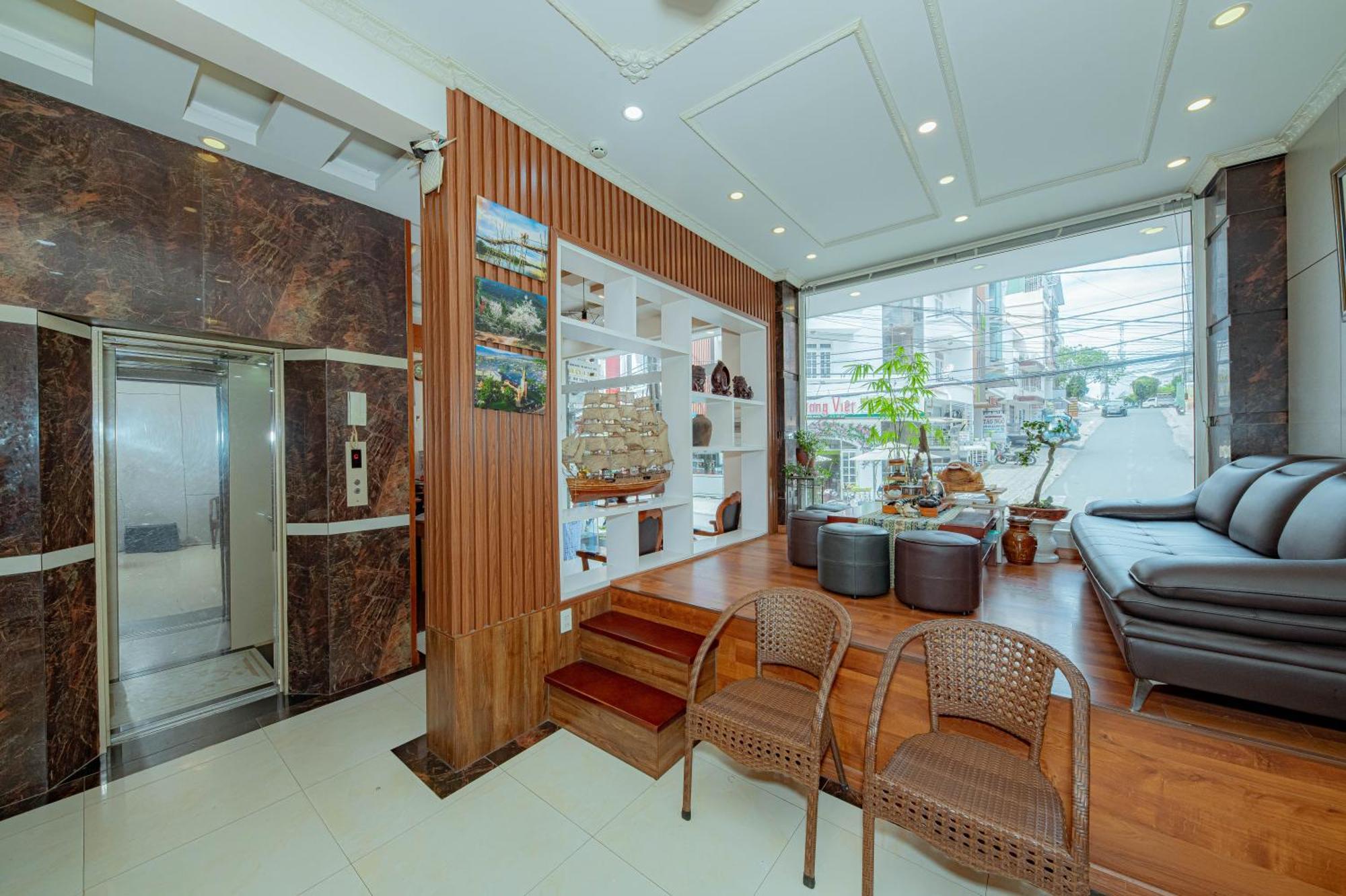 Thanh Anh 2 Hotel - Gan Cho Dem Da Lat Exterior photo