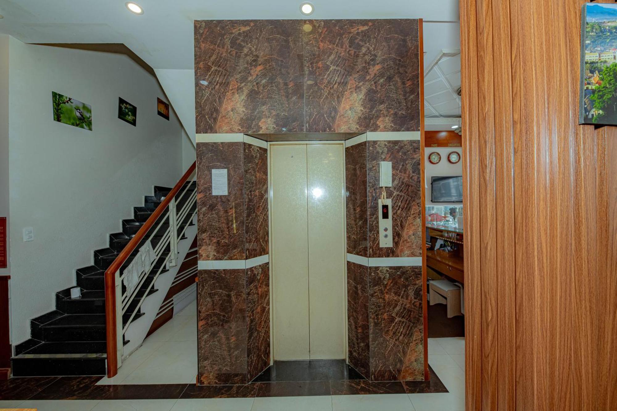 Thanh Anh 2 Hotel - Gan Cho Dem Da Lat Exterior photo