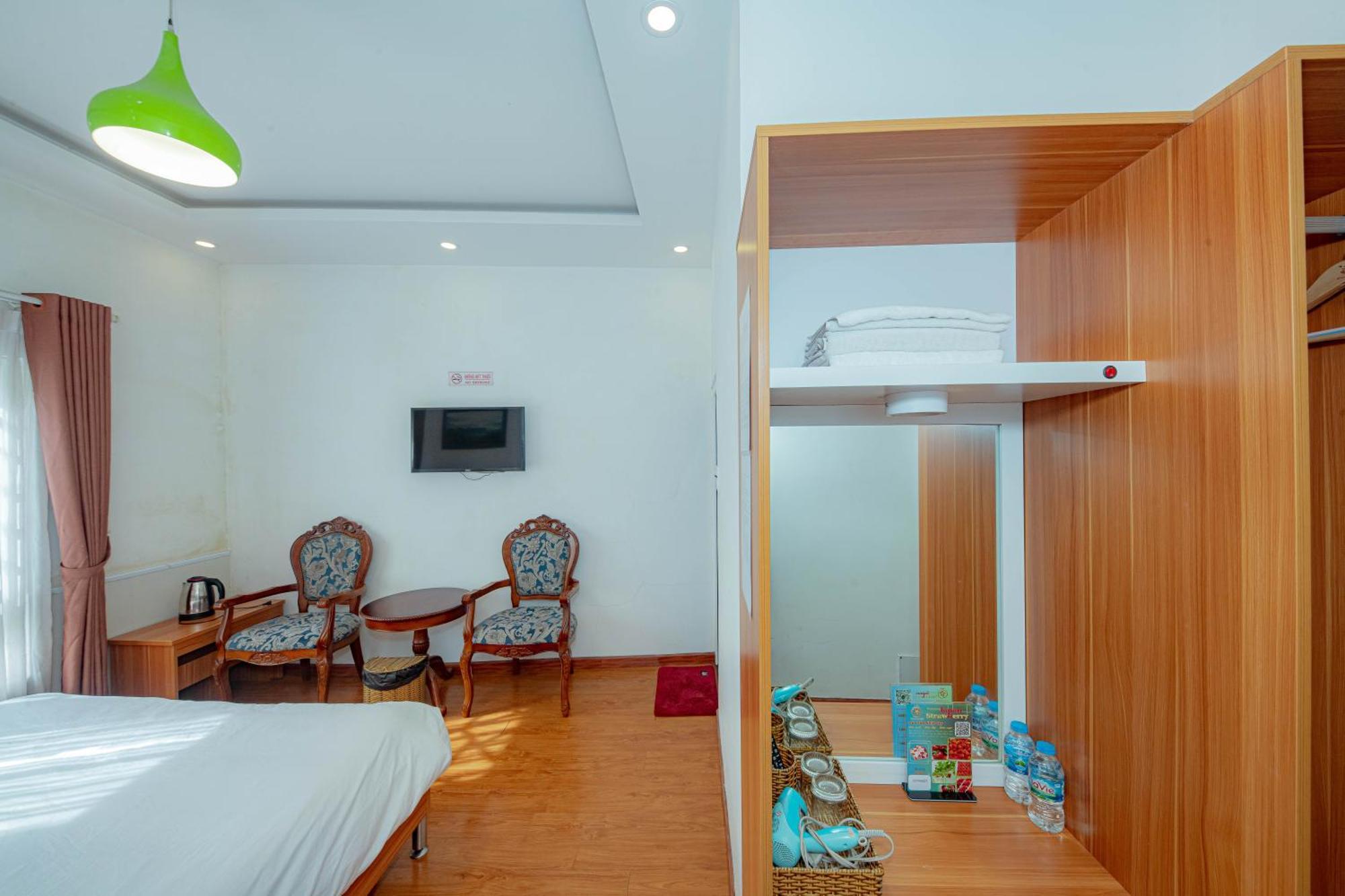 Thanh Anh 2 Hotel - Gan Cho Dem Da Lat Exterior photo